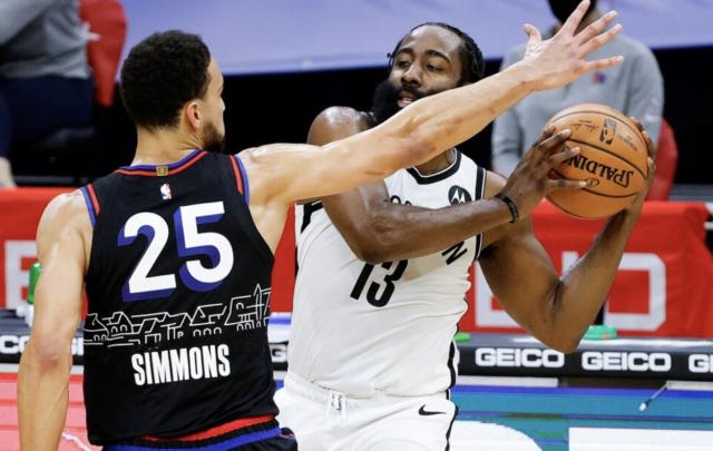 博鱼下载-西帝换防哈登扭转战局 欧文KD费城未来如何处理？